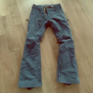 Burton snowboarding / skiing pants - size small